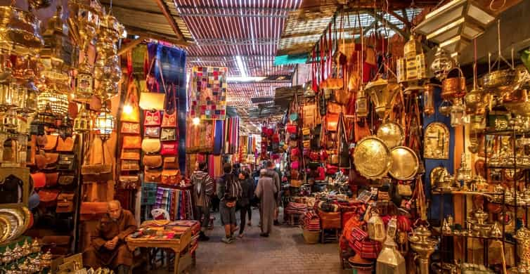 activités marrakech en couple  en amoureux photo Souk Semmarine 